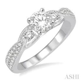 1 Ctw Diamond Engagement Ring with 5/8 Ct Round Cut Center Stone in 14K White Gold