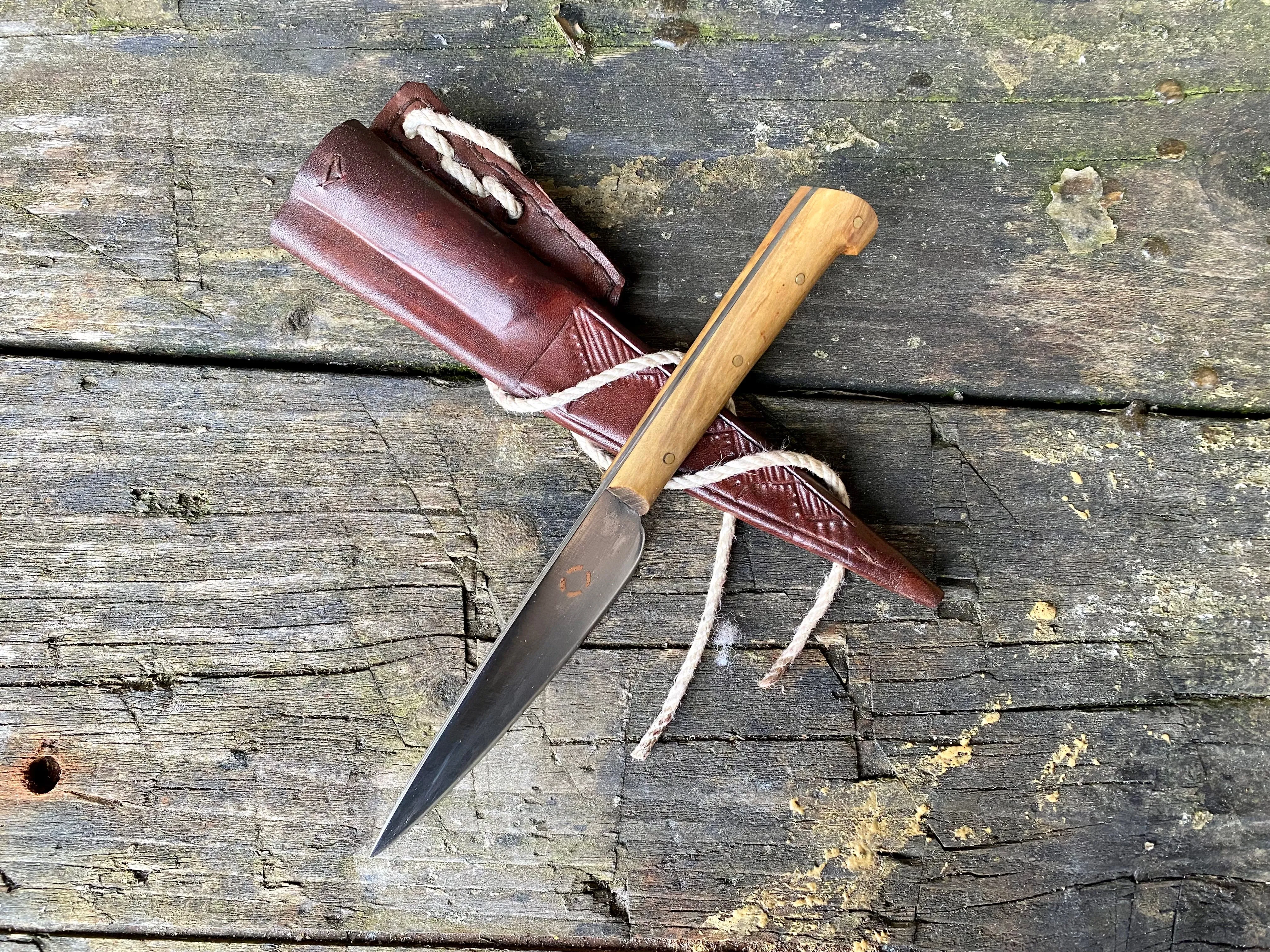 14th/15thC simple box eating knife - IN STOCK *