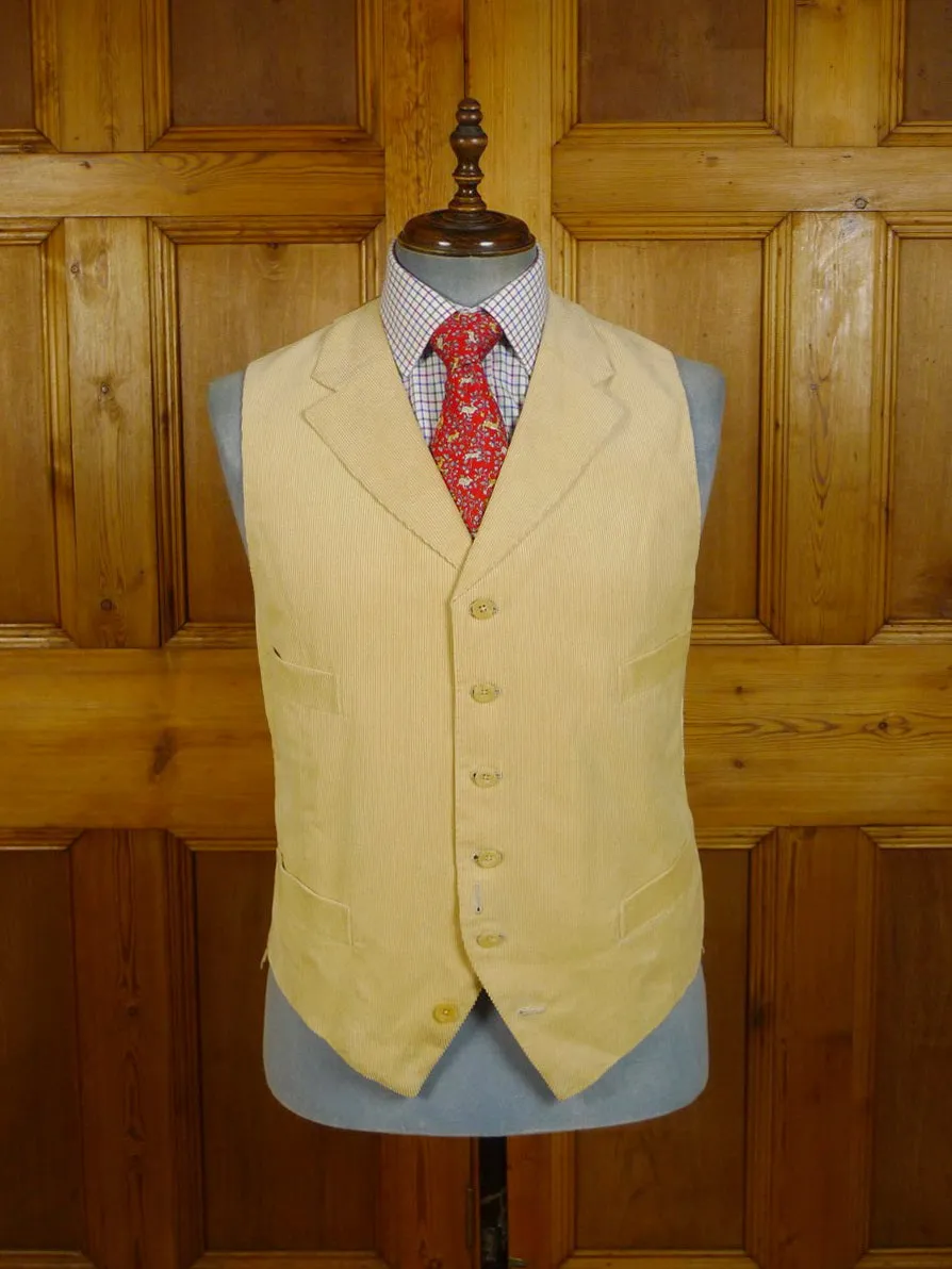 23/0854 near immaculate henry rose savile row bespoke tan beige corduroy waistcoat & trouser 40 short to regular