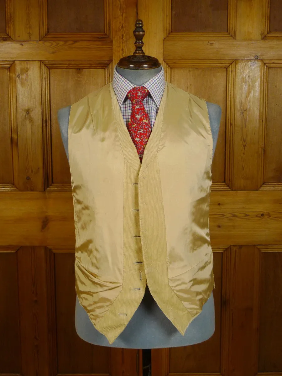 23/0854 near immaculate henry rose savile row bespoke tan beige corduroy waistcoat & trouser 40 short to regular