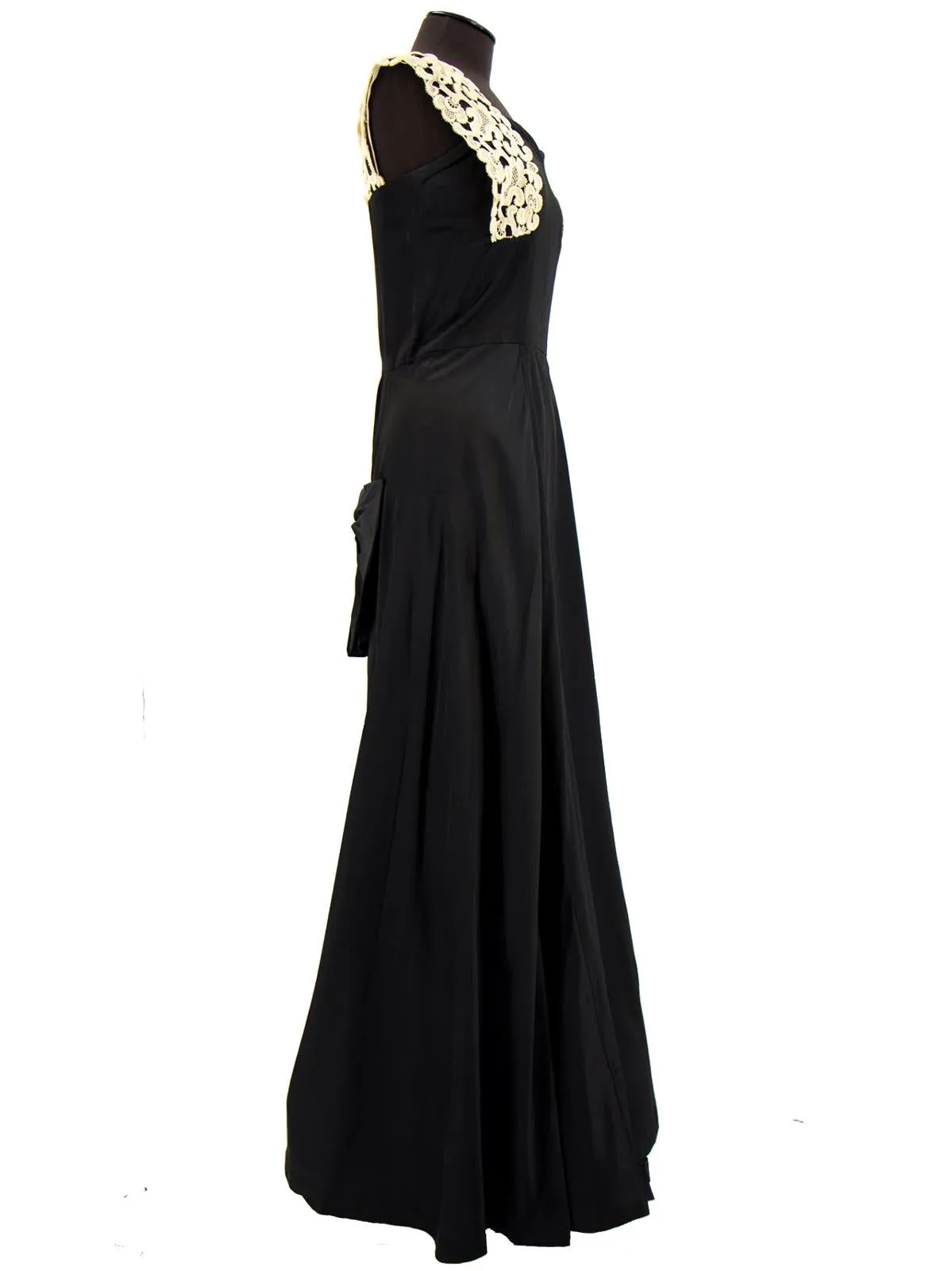 Black 1940s Vintage Bow Back Evening Dress