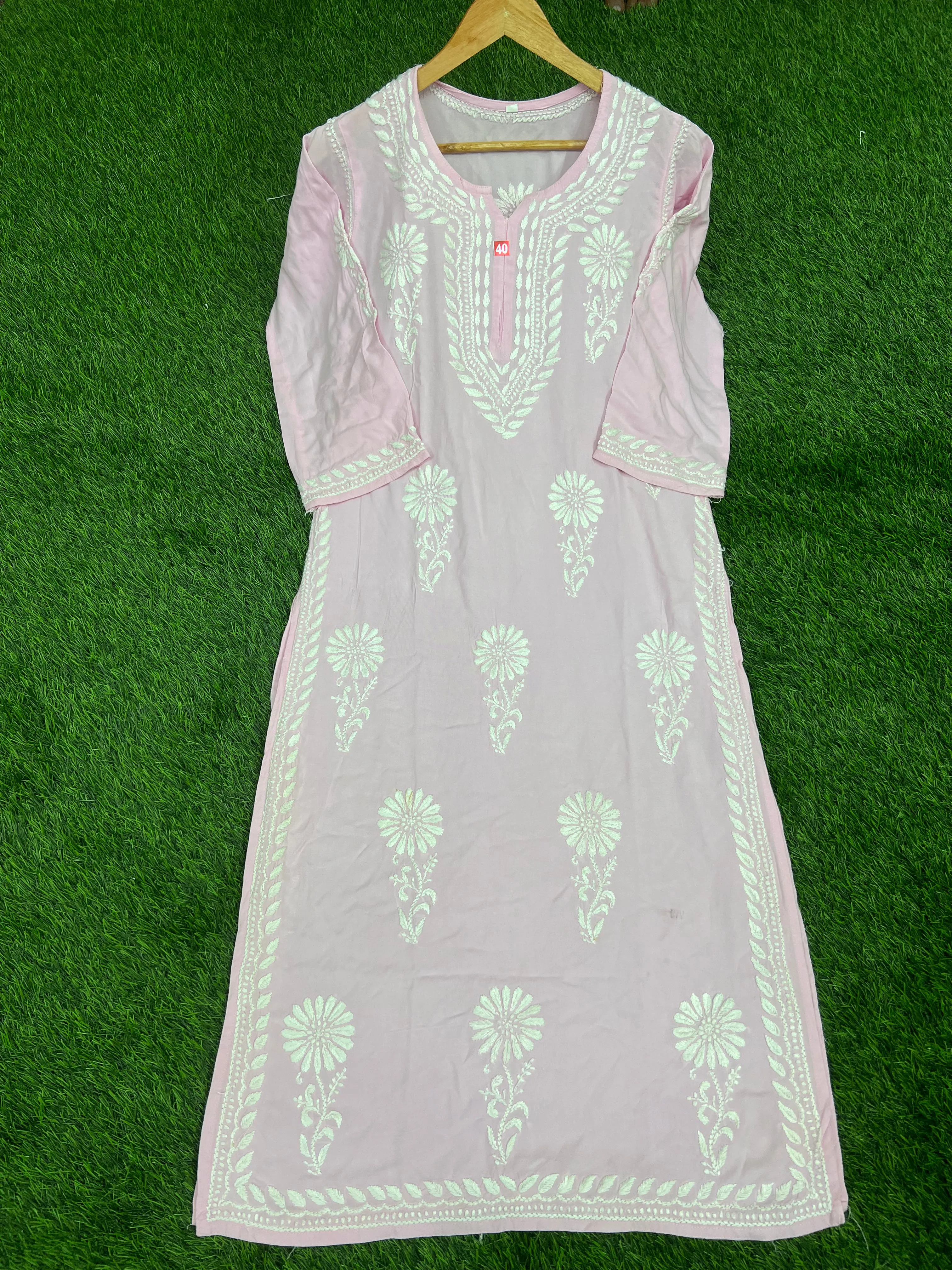 Chikan Handwork Rayon Kurti