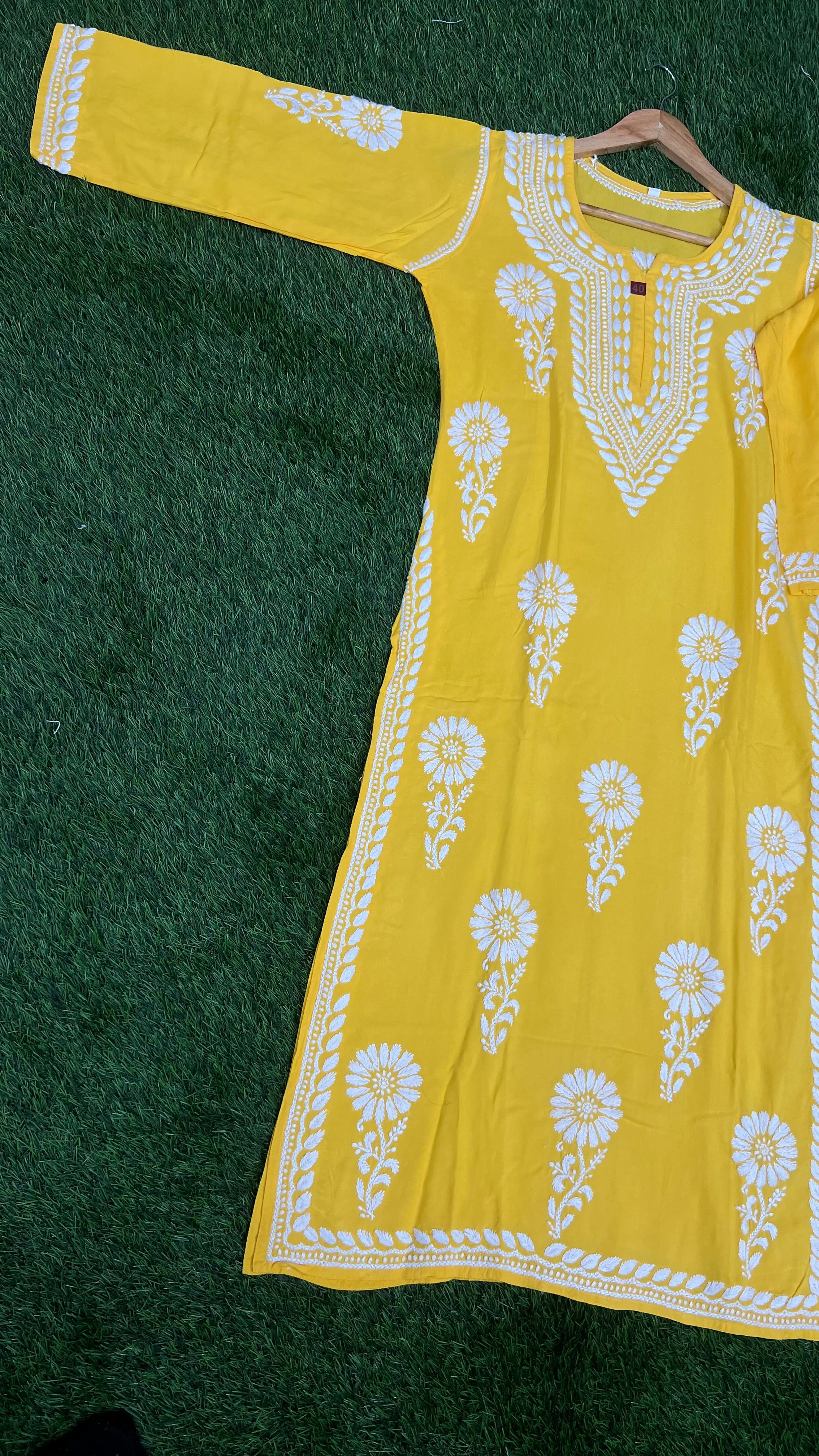 Chikan Handwork Rayon Kurti