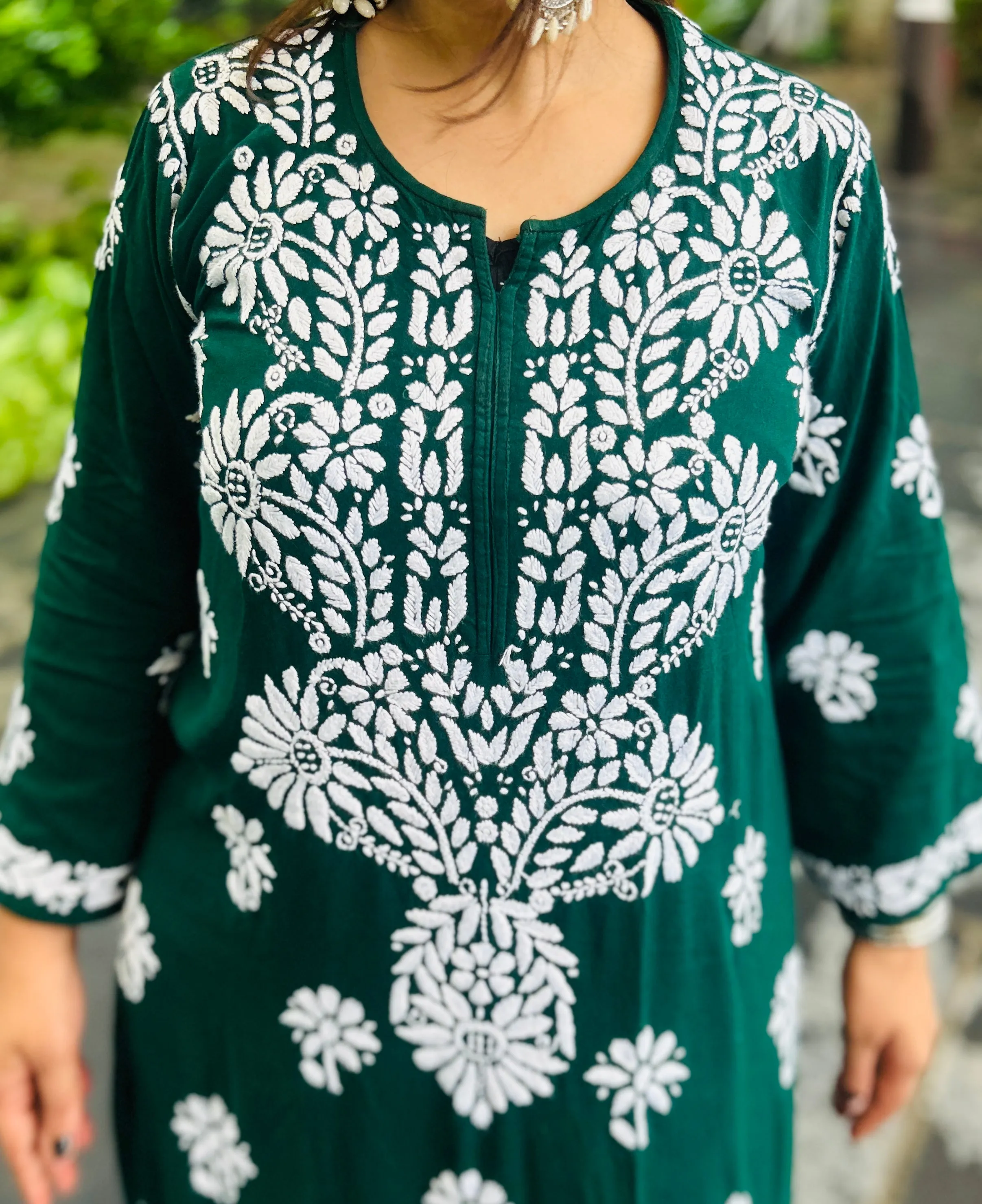 chikankari kurti Rayon Cotton kurta for women & Girl Green