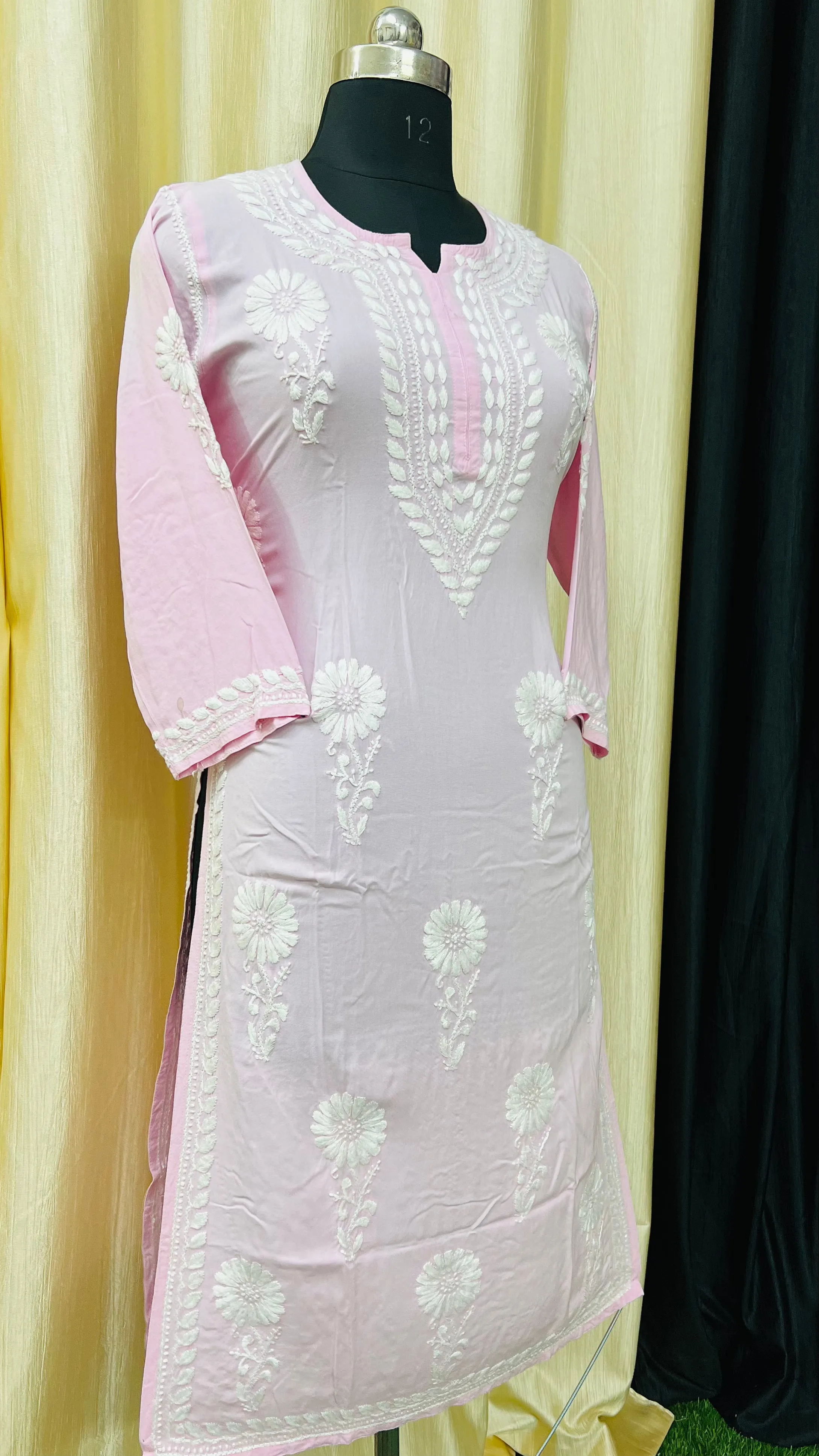 Chikankari Kurti