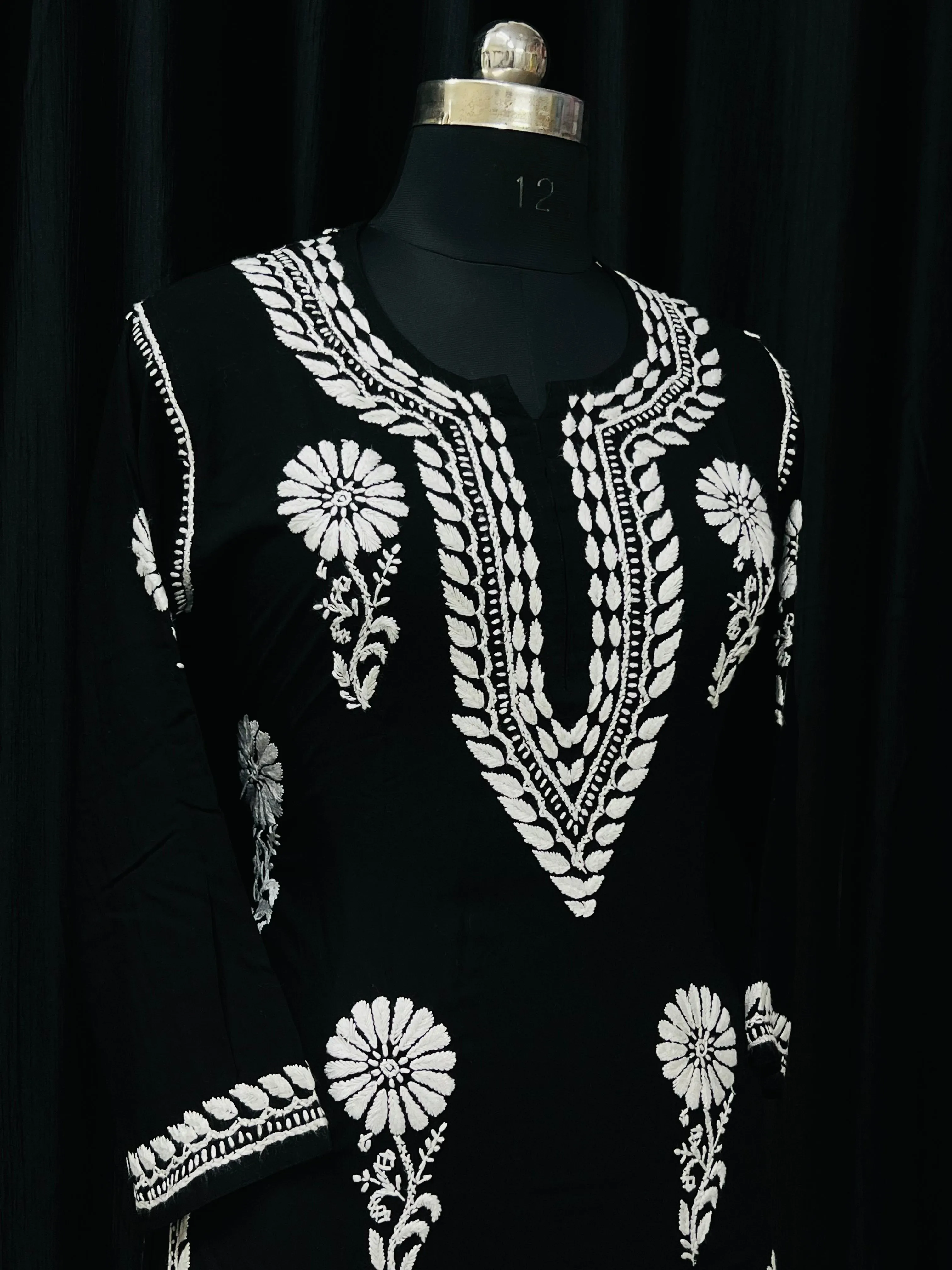 Chikankari Kurti