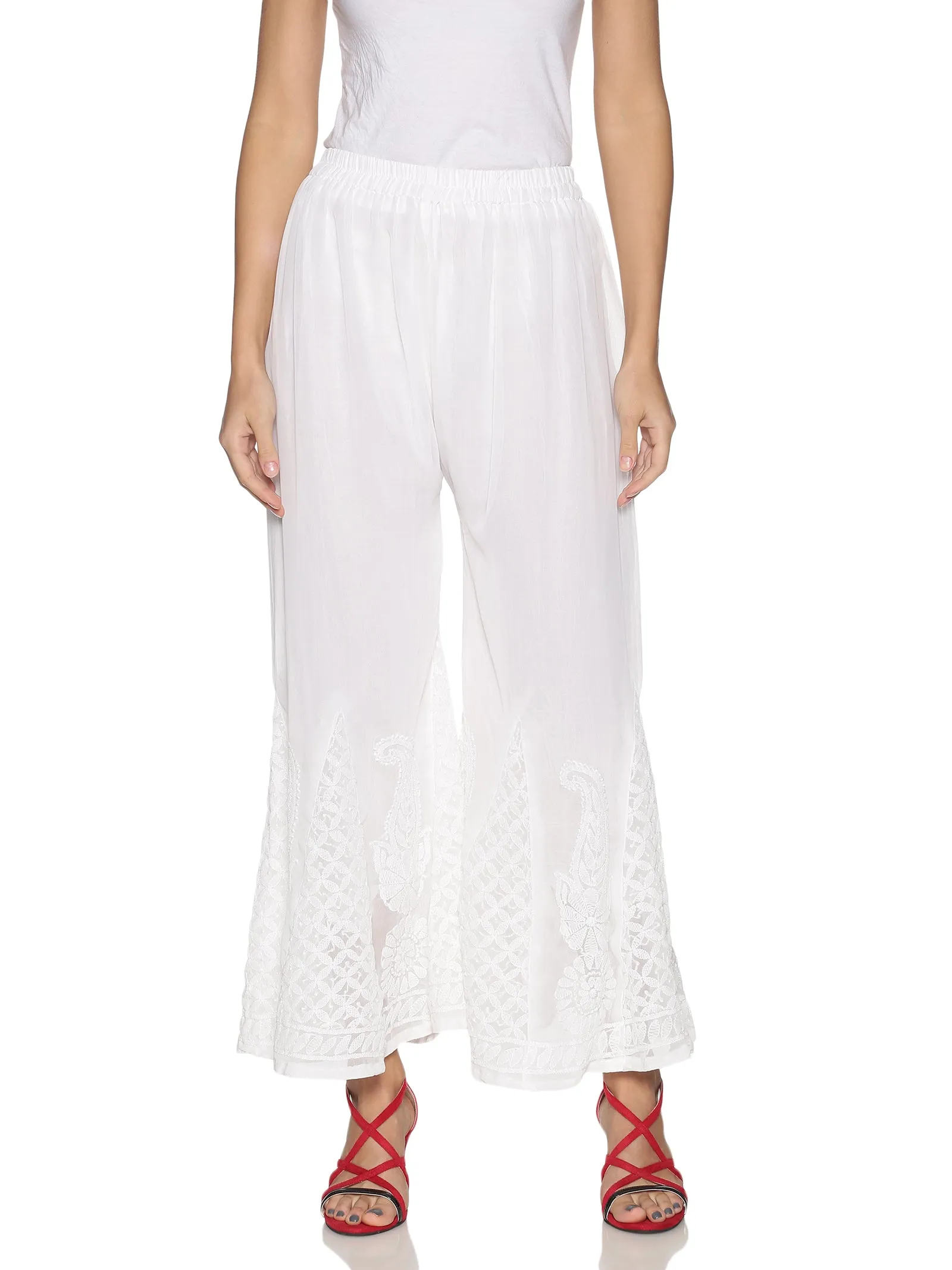 Georgette Sharara | Chikankari Sharara | Chikankari Bottoms
Women's Bottoms
Stylish Pants
Casual Trousers
Ethnic Skirts
Palazzos
Denim Jeans
Leggings for Women
Track Pants
Palazzo Pants
Churidars
Joggers
Cap