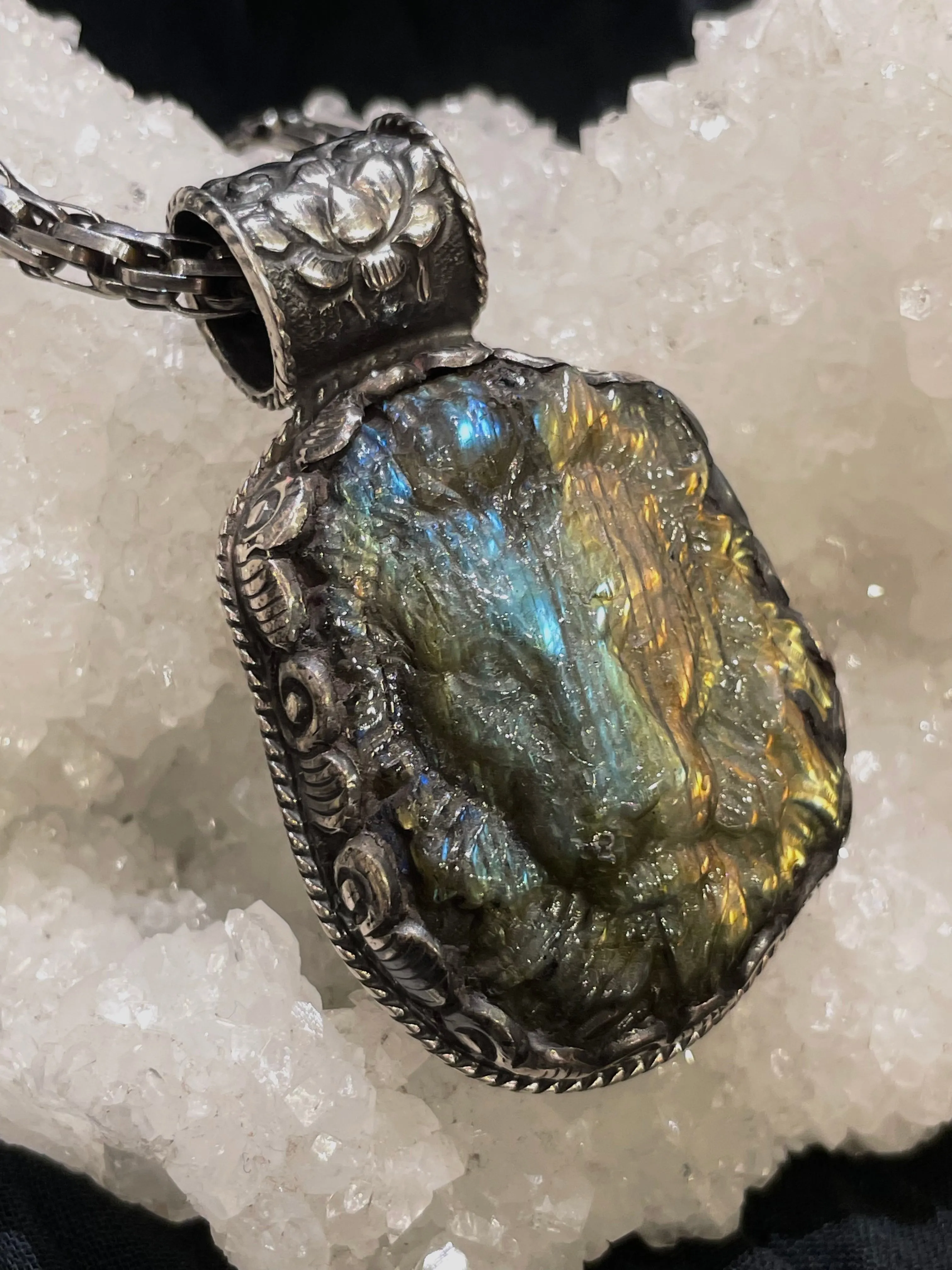 Lion Labradorite Pendant