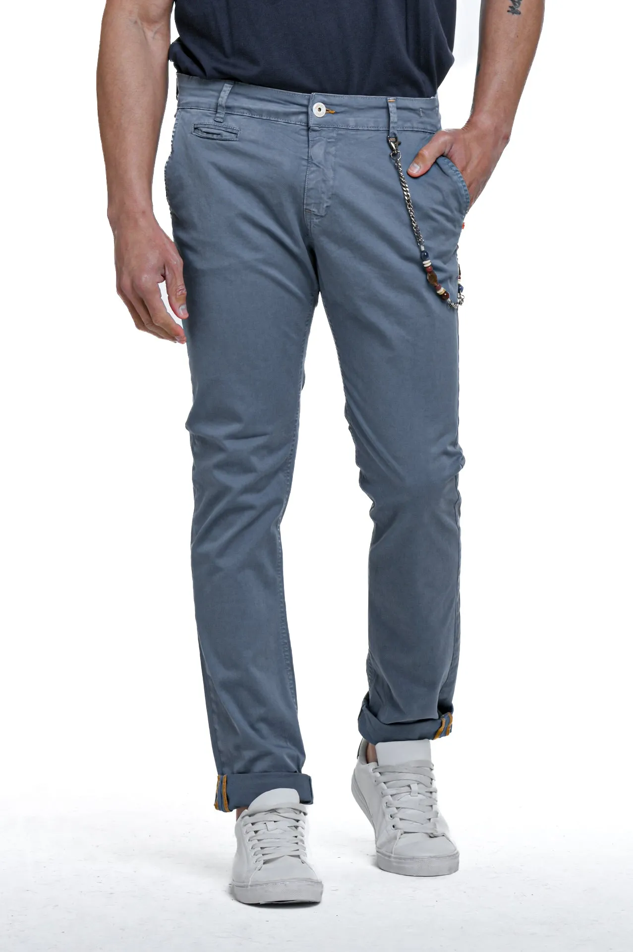 Pantaloni slim Kinos Carta da zucchero SS24