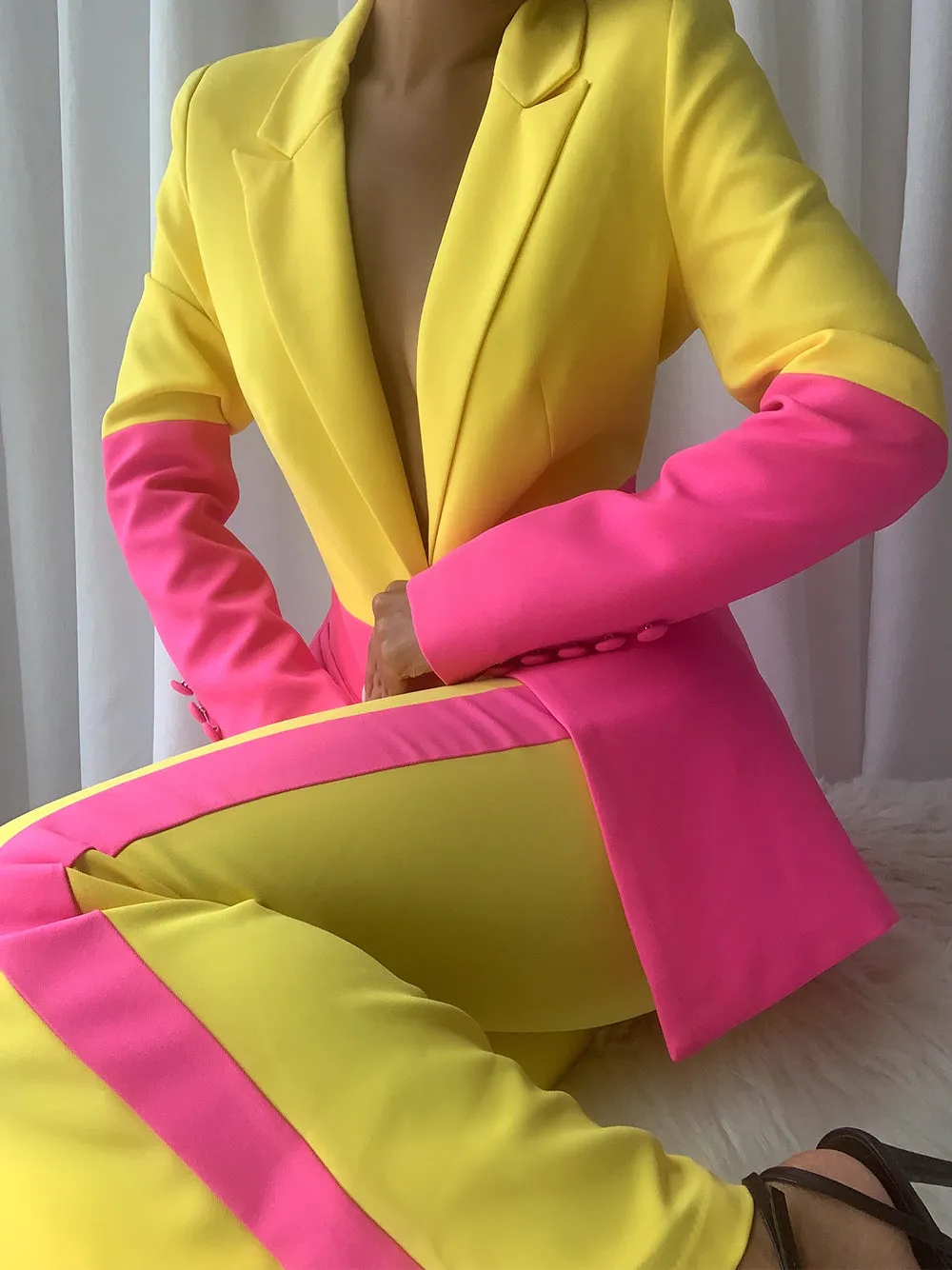 PETELE Blazer & Pants Set in Yellow & Pink