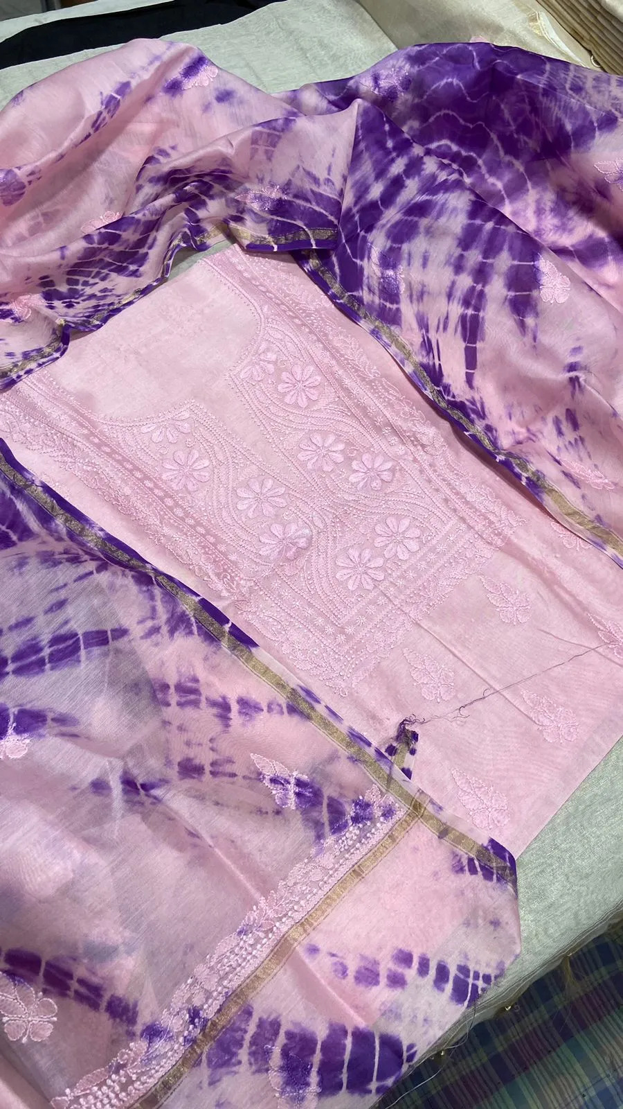 unstiched chikankari 2pS TYE & DYE Suits